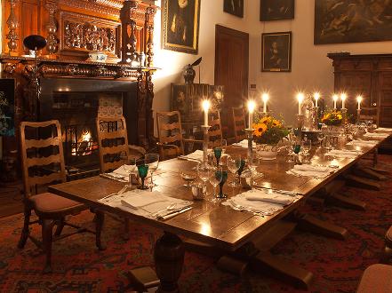 Dining room at Broomhall Robert the Bruce with Tartan Tours Scotland